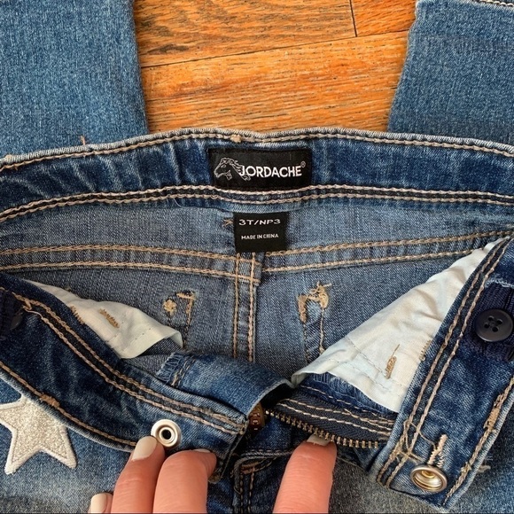 𝅺TODDLER Jeans pants-Size 3T - Picture 4 of 4